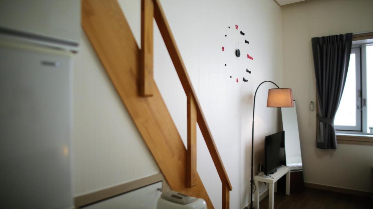 Dongdaemun Modern Studio Seoul Exteriör bild